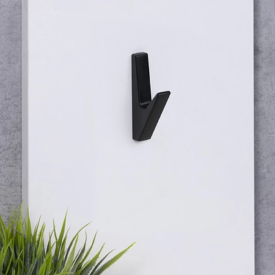 Крючок меб. однорожковый мет. FIX черный матовый AKS - фото 7