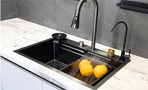 Акция на фурнитуру в апреле