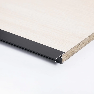 Профиль алюминиевый накладной/торцевой CAPELLA-3018B, с экраном, цвет черный, 2м (для 18 ДСП), AKS - фото 5