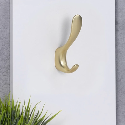 Крючок меб. двухрожковый мет. ROMA брашированное золото AKS - фото 8