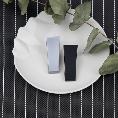 Крючок меб. однорожковый мет. SLASH черный матовый AKS - фото 6